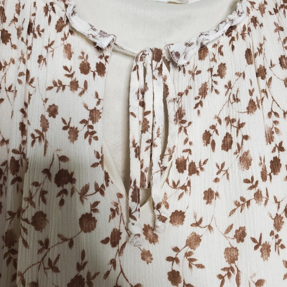 Altar'd State Baby Doll Bell Sleeves Tunic Dress Size M Floral Fairycore Boho - Picture 8 of 12